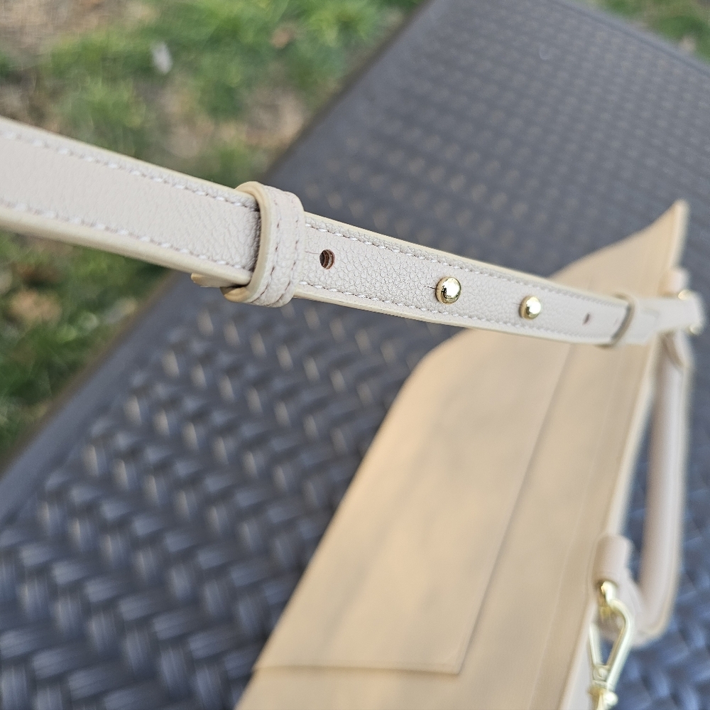 Modern Picnic Luncher Large Beige - Picture 11 of 16